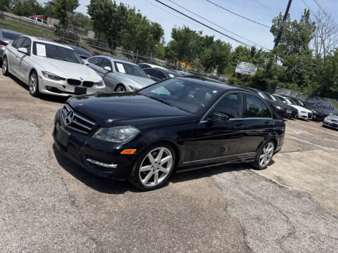 2014 Mercedes-Benz C-Class C 250 Sport
