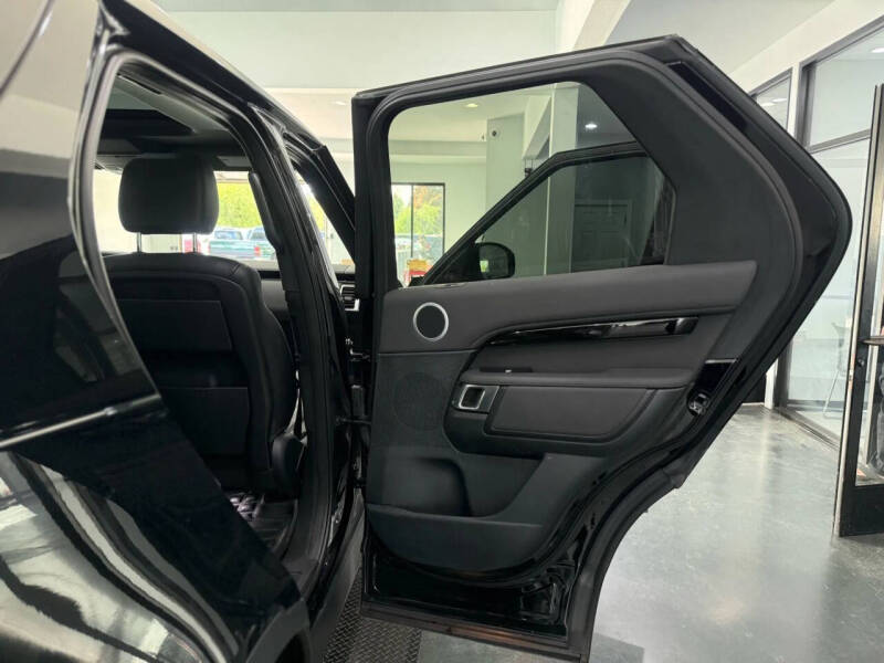 2019 Land Rover Discovery SE
