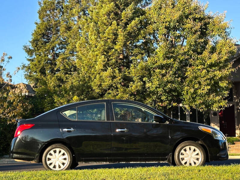 2018 Nissan Versa Sedan SV