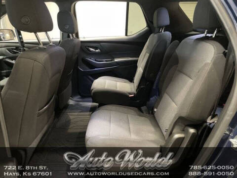 2023 Chevrolet Traverse LT Cloth