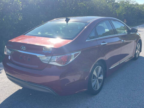 2011 Hyundai Sonata Hybrid