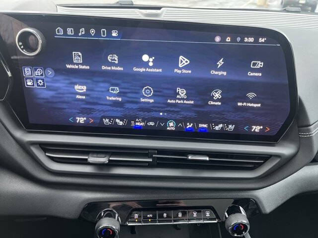 2025 Chevrolet Silverado EV LT