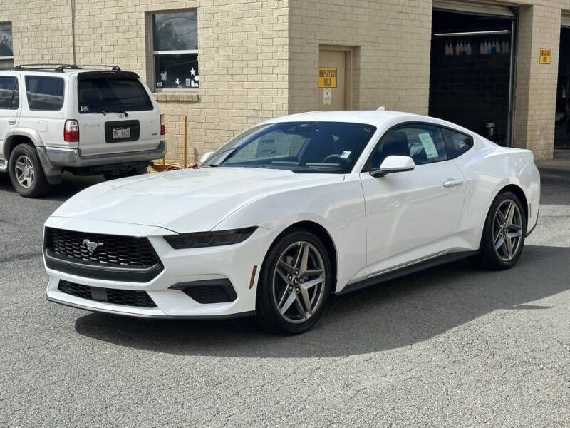 2025 Ford Mustang EcoBoost