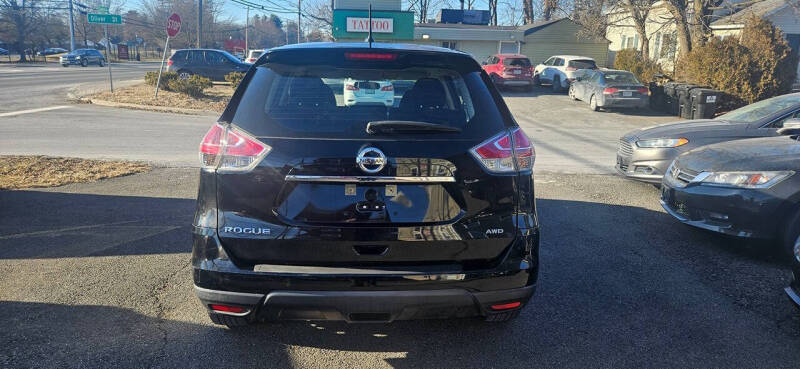 2015 Nissan Rogue S