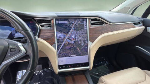 2017 Tesla Model X 90D