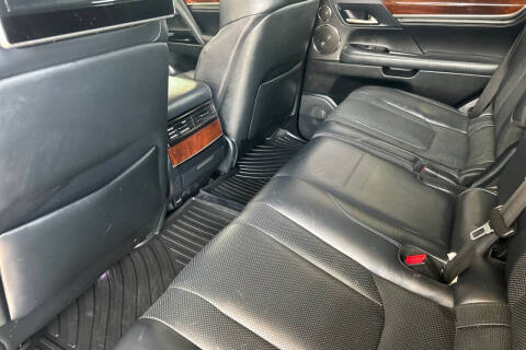 2017 Lexus LX 570
