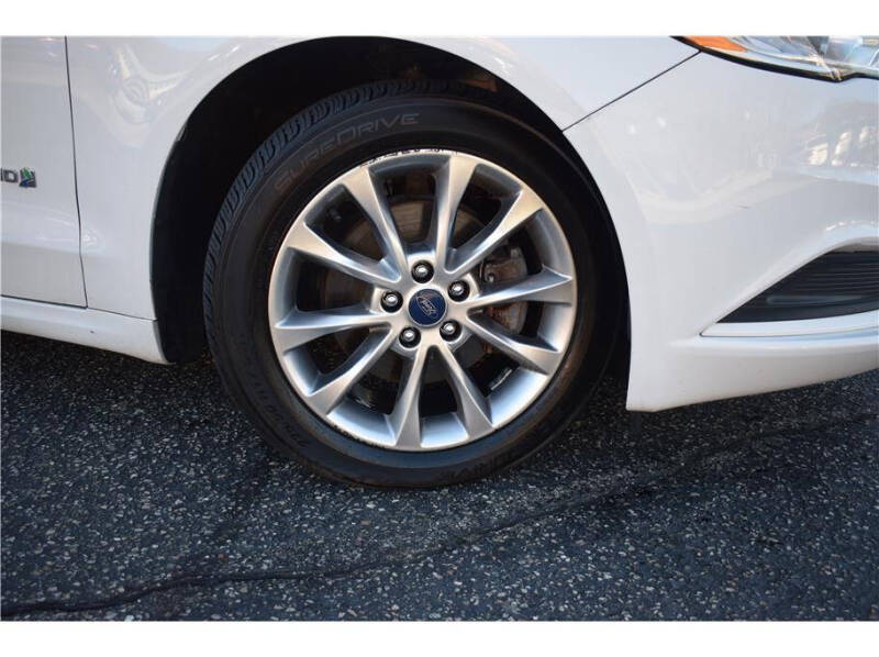 2017 Ford Fusion Hybrid S