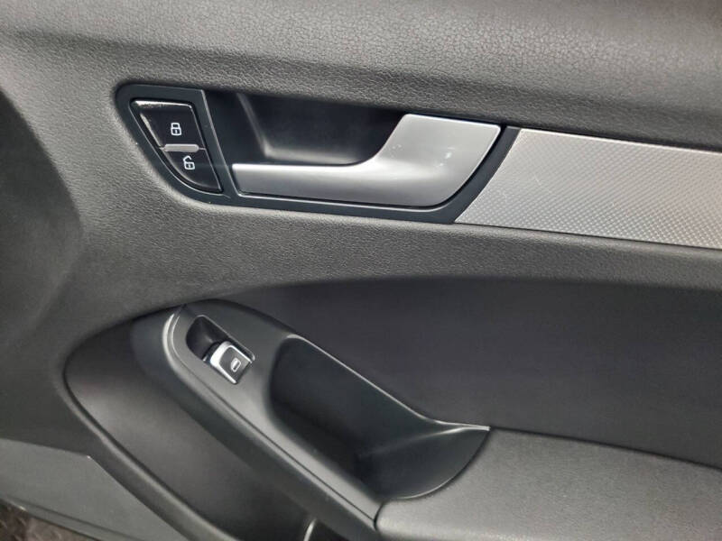 2013 Audi A4 2.0T quattro Premium Plus