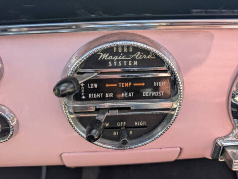 1955 Ford Sunliner