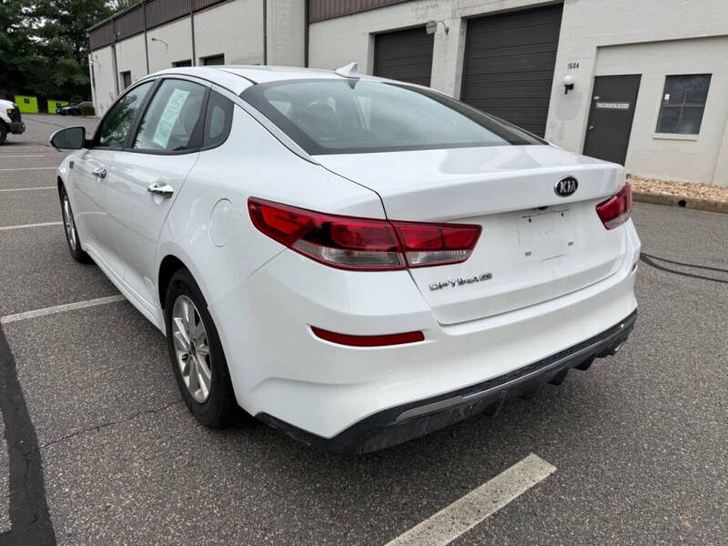 2019 Kia Optima LX