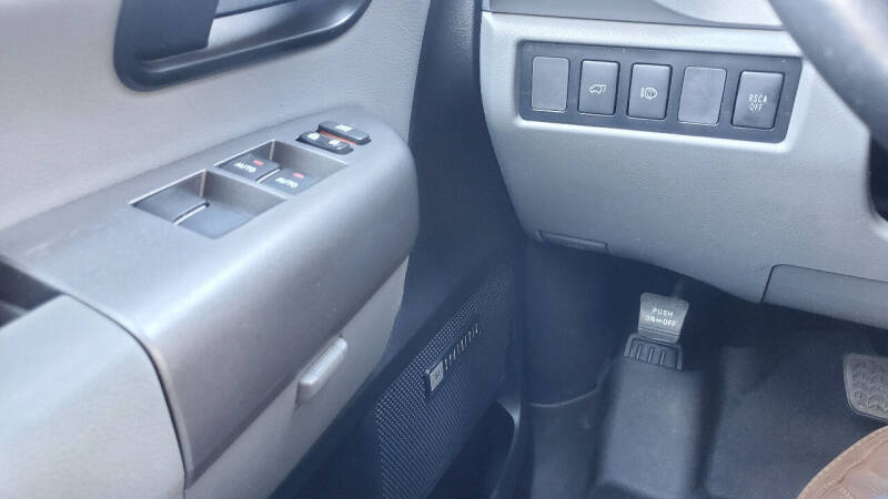 2013 Toyota Sequoia Limited