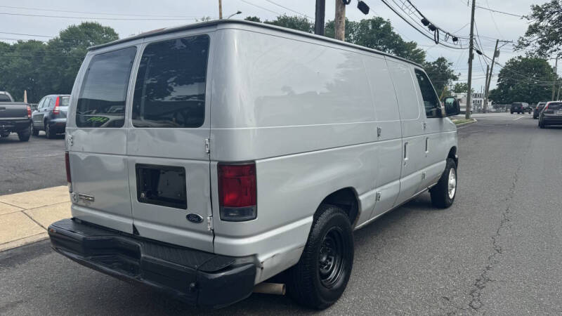 2008 Ford E-Series E-150