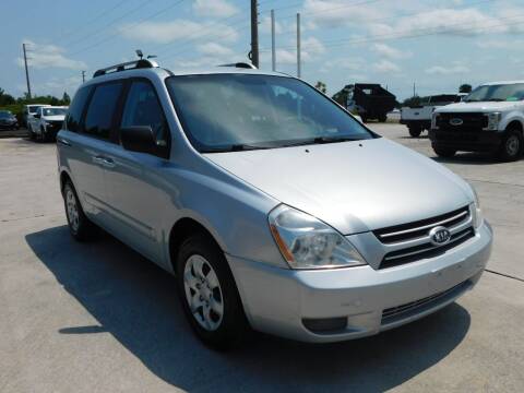 2007 Kia Sedona for sale at Truck Town USA in Fort Pierce FL