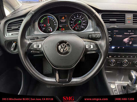 2017 Volkswagen e-Golf SE