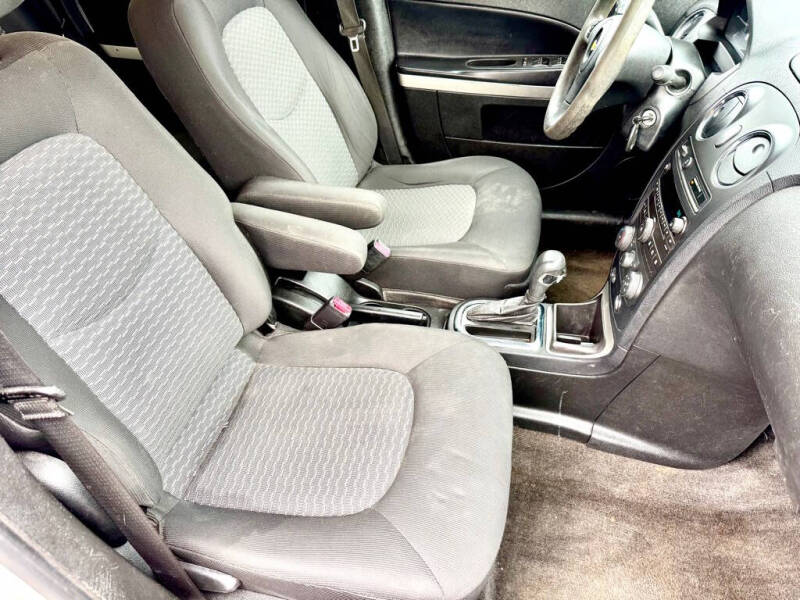 2011 Chevrolet HHR LT