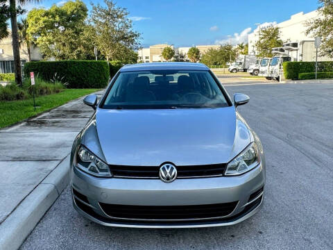 2015 Volkswagen Golf TSI S