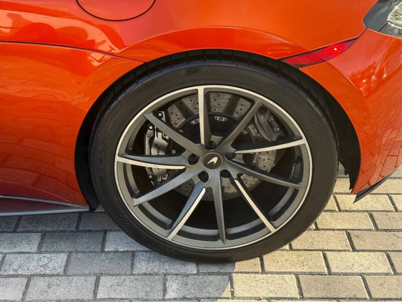 2020 McLaren 570S Spider