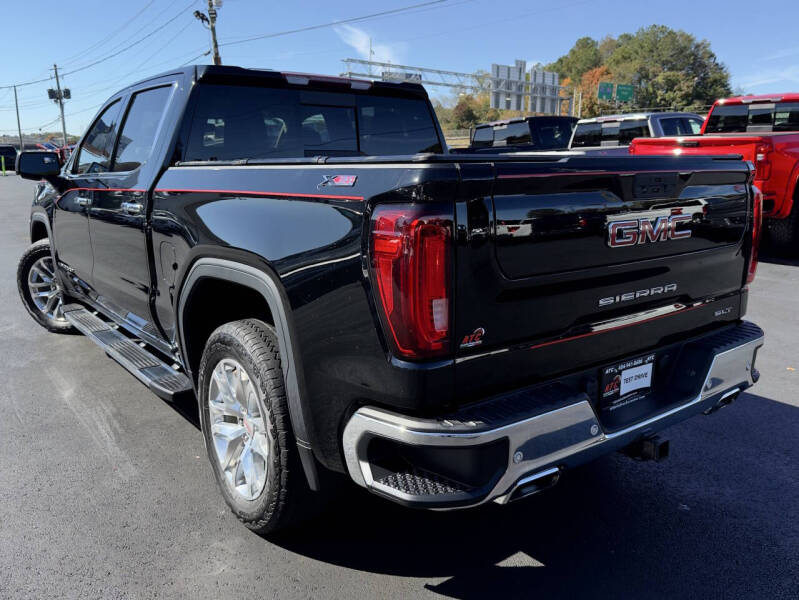 2021 GMC Sierra 1500 SLT