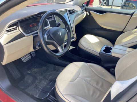 2013 Tesla Model S Performance