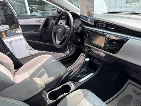 2016 Toyota Corolla LE