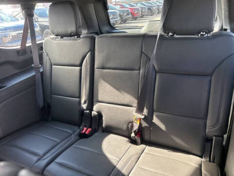 2024 Chevrolet Suburban LT