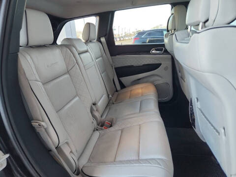 2020 Jeep Grand Cherokee Summit