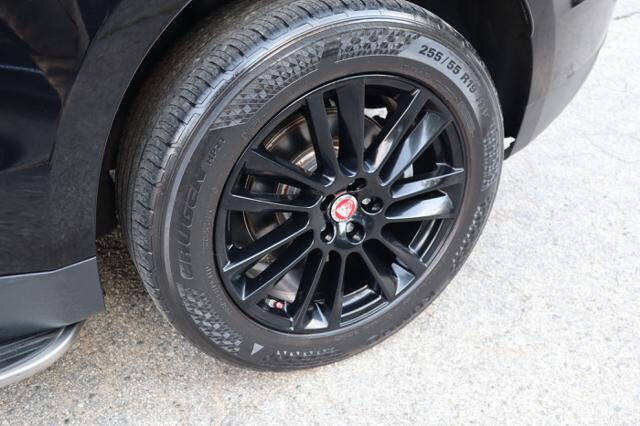 2019 Jaguar F-PACE 30t Prestige