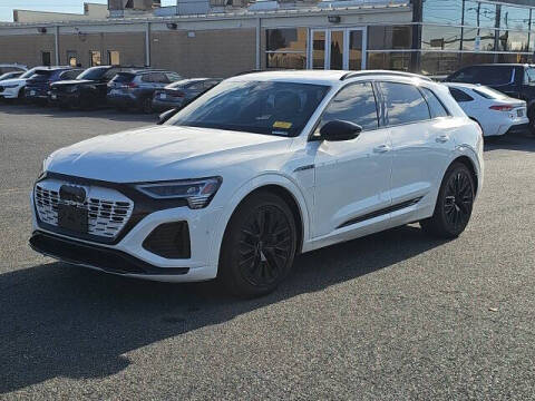 2024 Audi Q8 e-tron quattro Prestige