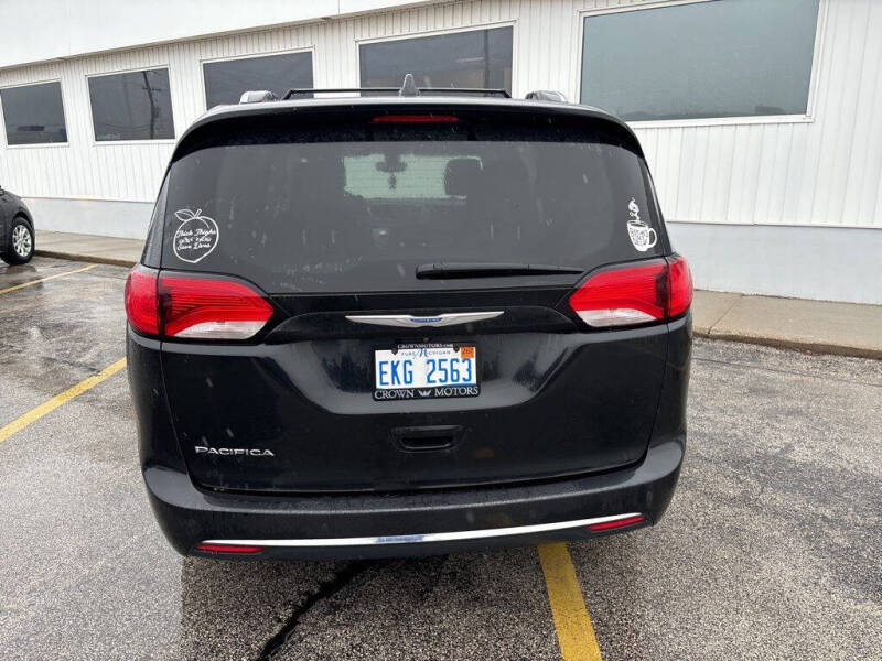 2018 Chrysler Pacifica Touring L
