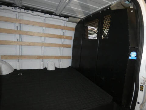 2023 Chevrolet Express 2500