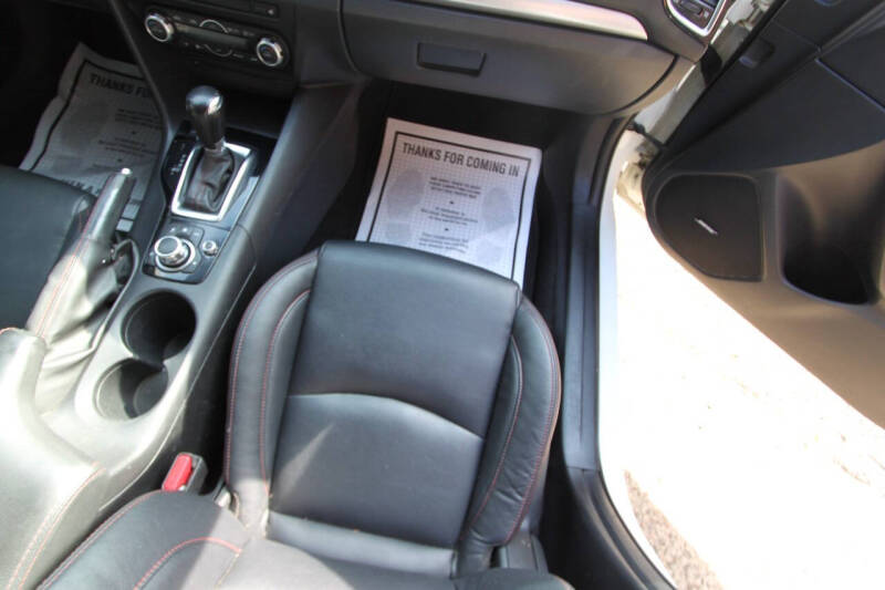 2015 Mazda MAZDA3 s Touring