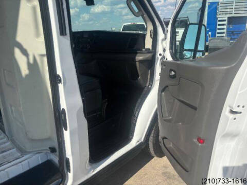 2023 Ford Transit 250