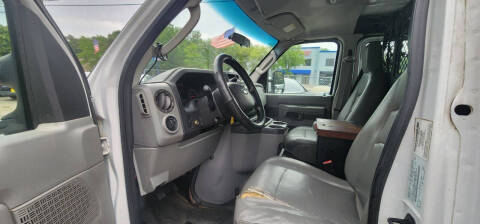 2010 Ford E-Series E-250