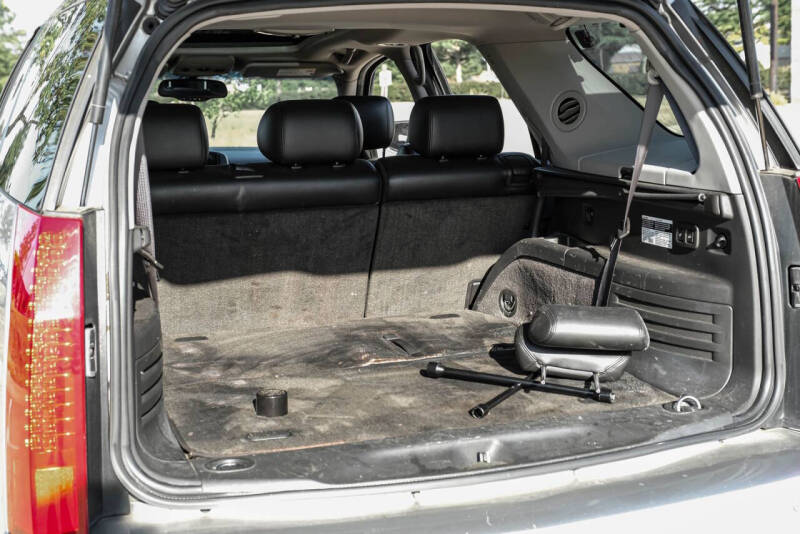 2004 Cadillac SRX