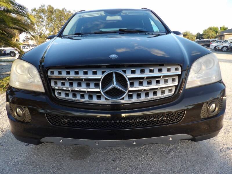 Used 2007 Mercedes-Benz M-Class ML350 with VIN 4JGBB86E77A242370 for sale in Fort Myers, FL