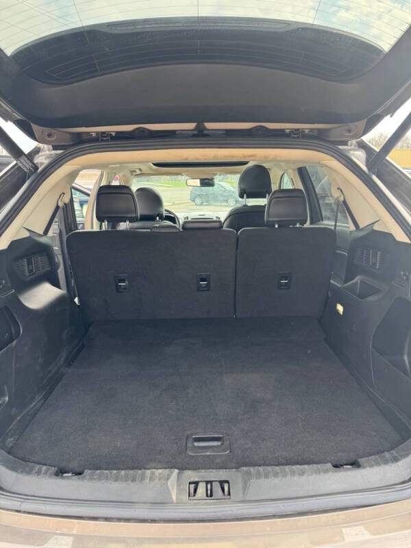 2019 Ford Edge SEL