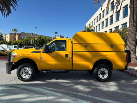 2012 Ford F-350 Super Duty XL