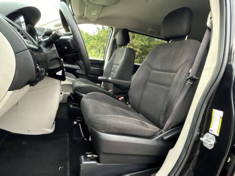 2020 Dodge Grand Caravan SE