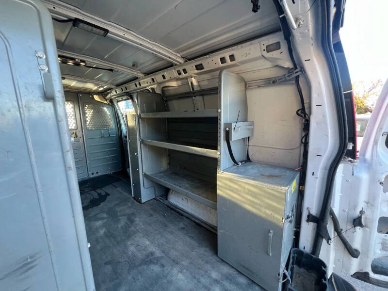 2015 Chevrolet Express 2500