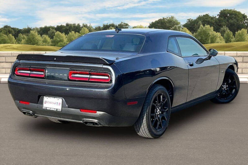 2017 Dodge Challenger GT