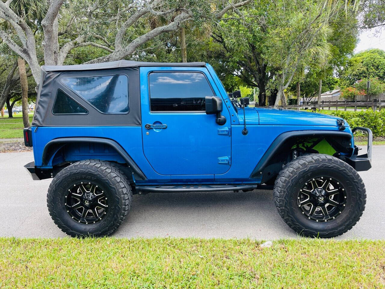 2015 JEEP Wrangler SUV / Crossover - $17,150