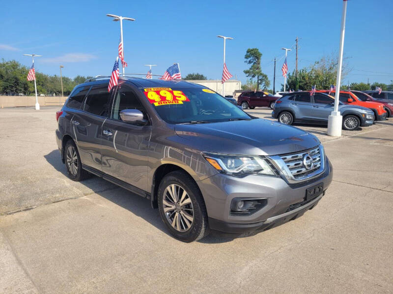 2020 Nissan Pathfinder S