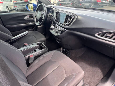 2019 Chrysler Pacifica Touring Plus