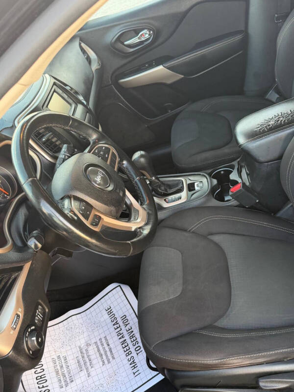 2017 Jeep Cherokee Latitude