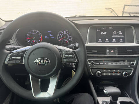 2019 Kia Optima S