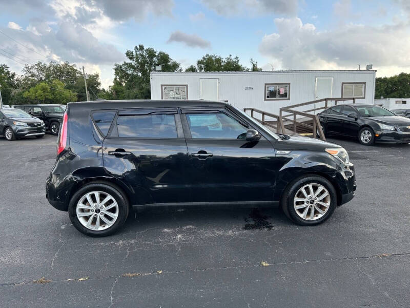2019 Kia Soul +