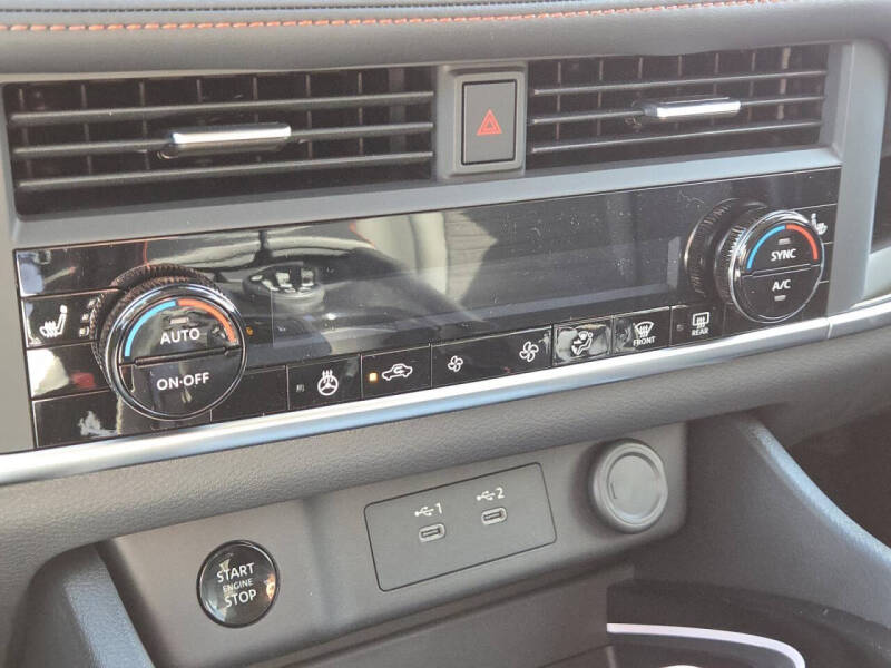 2026 Nissan Rogue Rock Creek