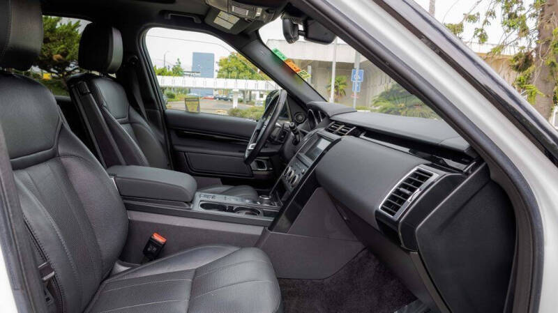 2019 Land Rover Discovery SE