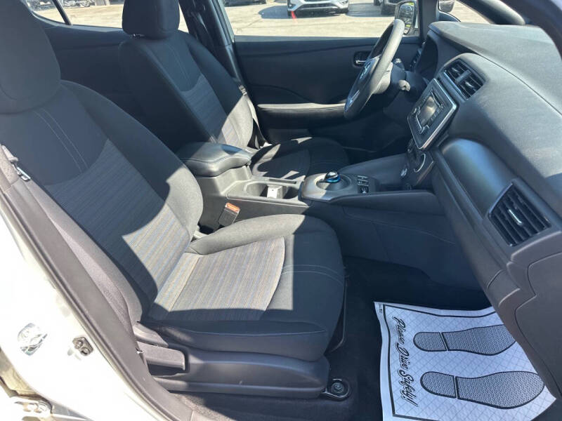 2018 Nissan LEAF S