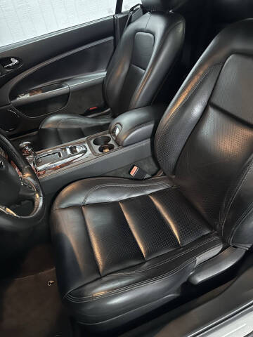 2009 Jaguar XKR
